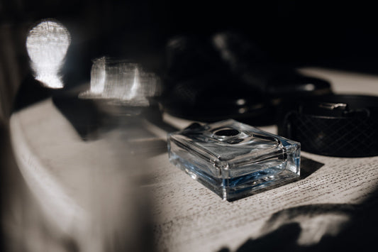 The Secrets to Long-Lasting Fragrance: How to Make Your Perfume Last All Day